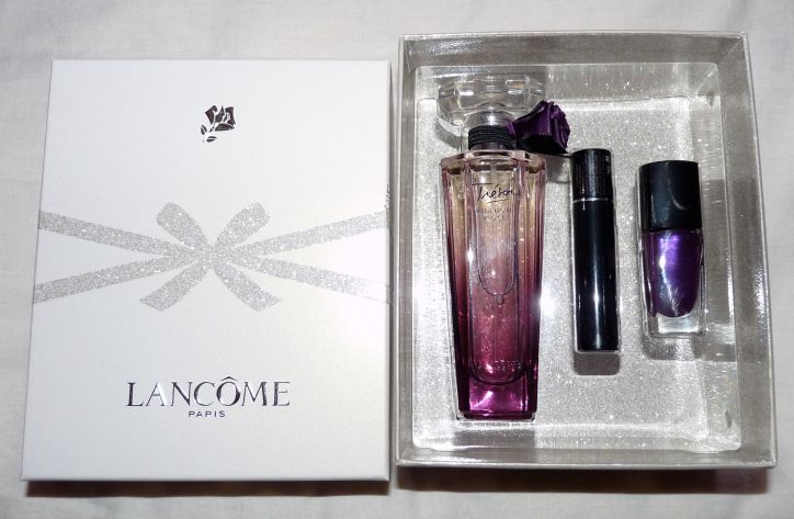 ( Lancôme ) Mes ongles pas franchement « in love » avec ce violet…