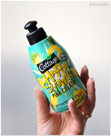 ( COTTAGE ) Rhum Popa Pom sous ma douche ! Tournée de Piña colada pour tout le monde.