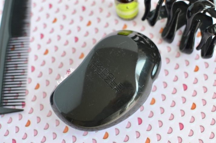 TANGLE TEEZER, mon bilan après 1 an d&rsquo;utilisation ➜ Faut-il jeter ou vénérer la brosse à cheveux en plastique?