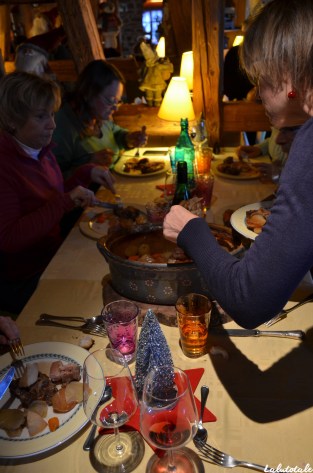 ( L&rsquo;Alsace en décembre – Jour 2 ) Ribeauvillé, dégustation de pinard, bäckaofa et Confrérie de la Choucroute