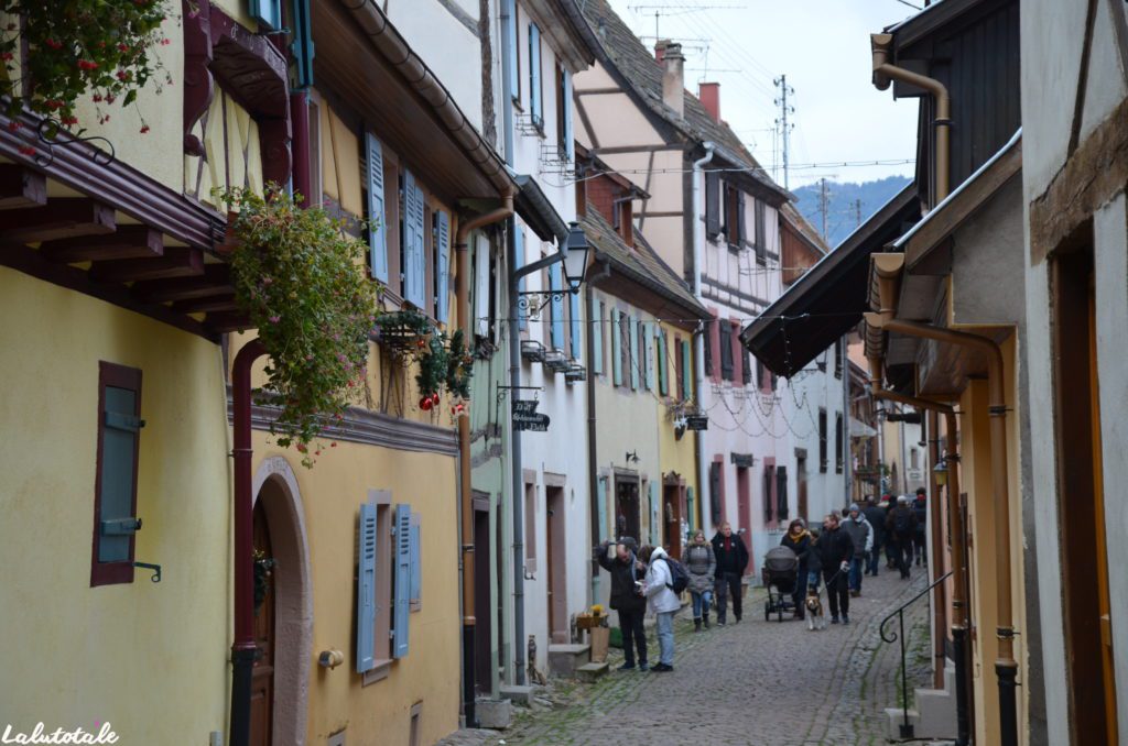 Alsace Noël fêtes tourisme Eguisheim Kaysersberg villages marchés