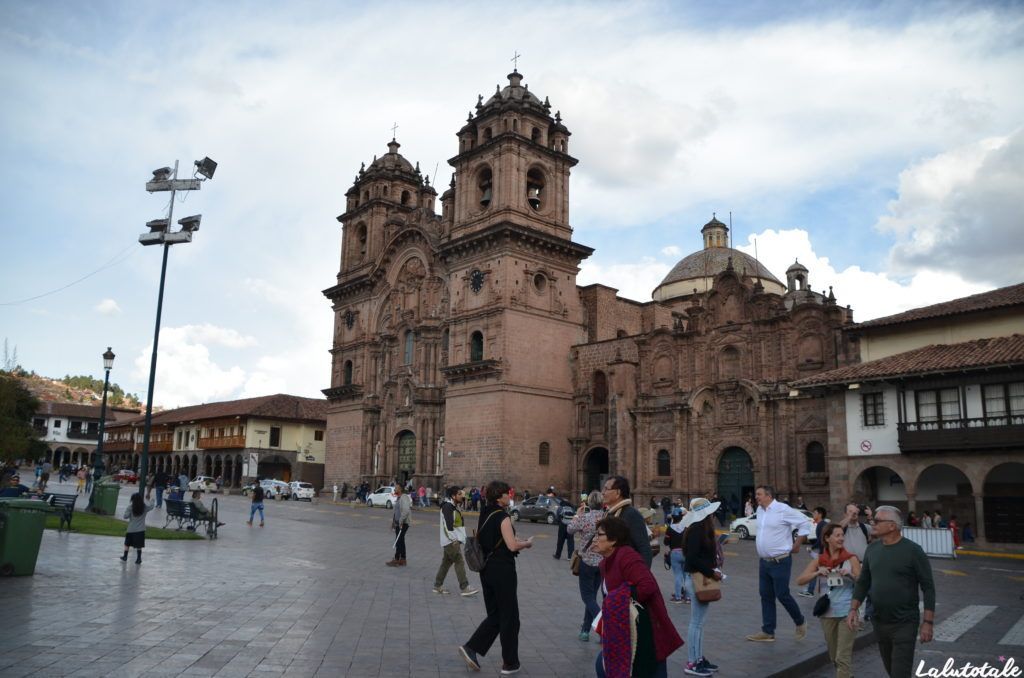 Cuzco place d'armes et cathédrale