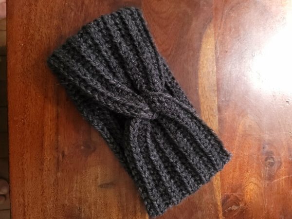 NATHALIE, le bandeau au crochet qui ne manque pas d'hair