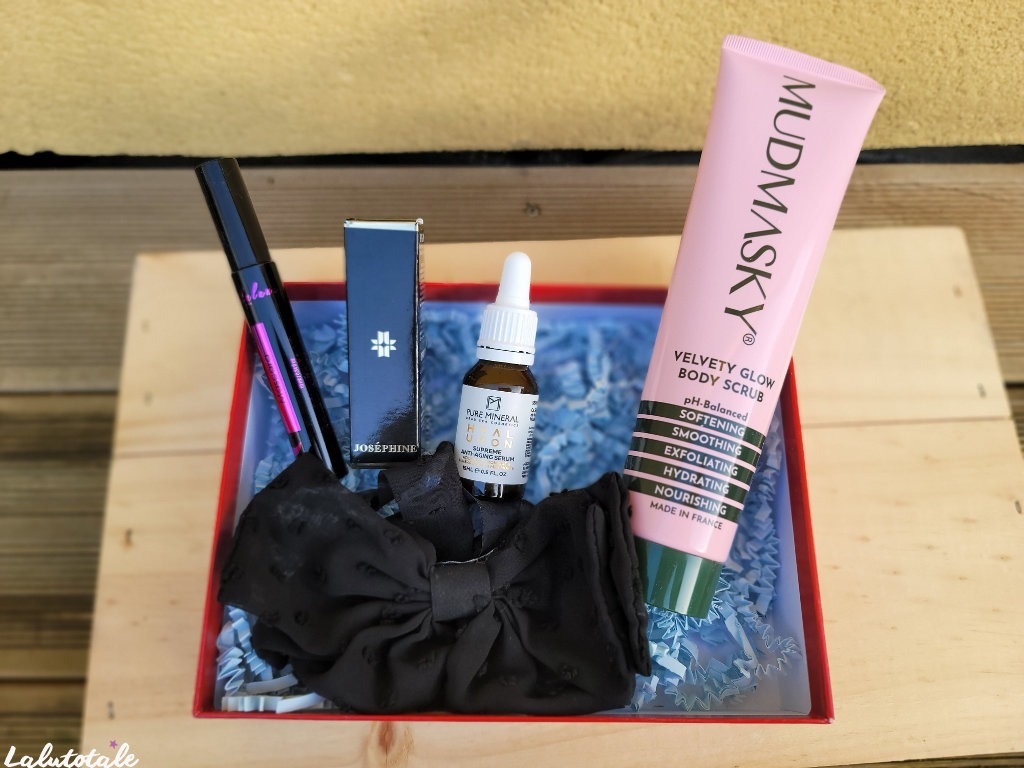 Christmas Princess contenu unboxing box glowria