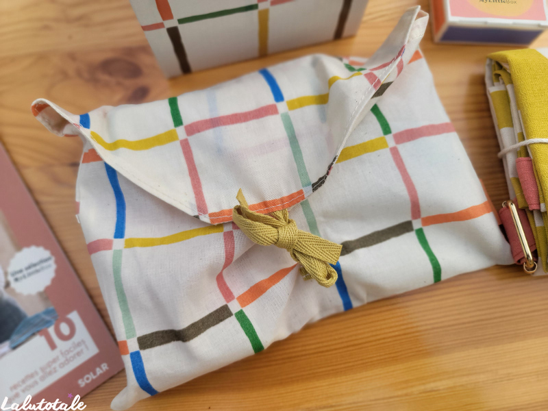 Mylittlebox produits cosmétiques beauté contenu unboxing