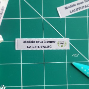 Licence commerciale artisanale vente couture LaLutotale patron modèle étiquette à coudre