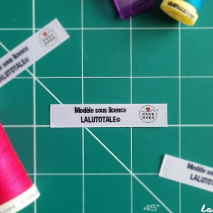 Licence commerciale artisanale vente couture LaLutotale patron modèle étiquette à coudre