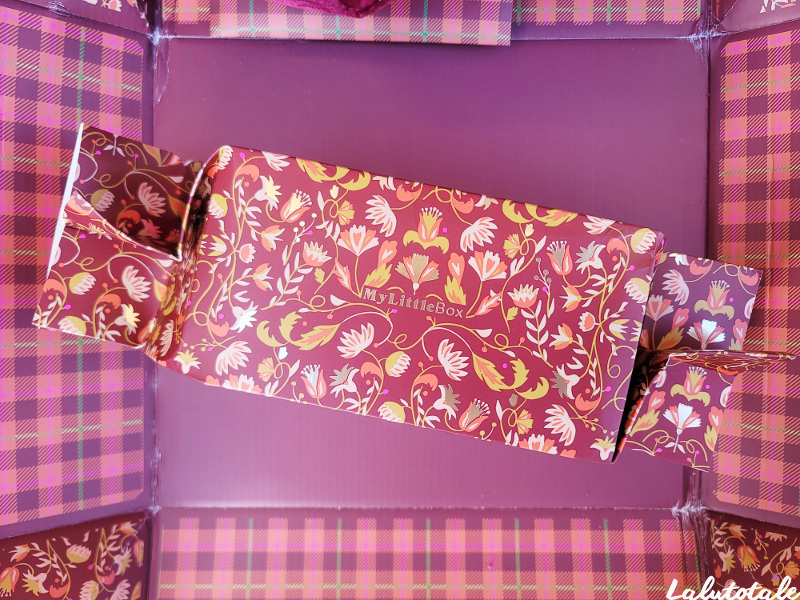Mylittlebox box Noël Novembre Décembre dear Santa anglaise unboxing
